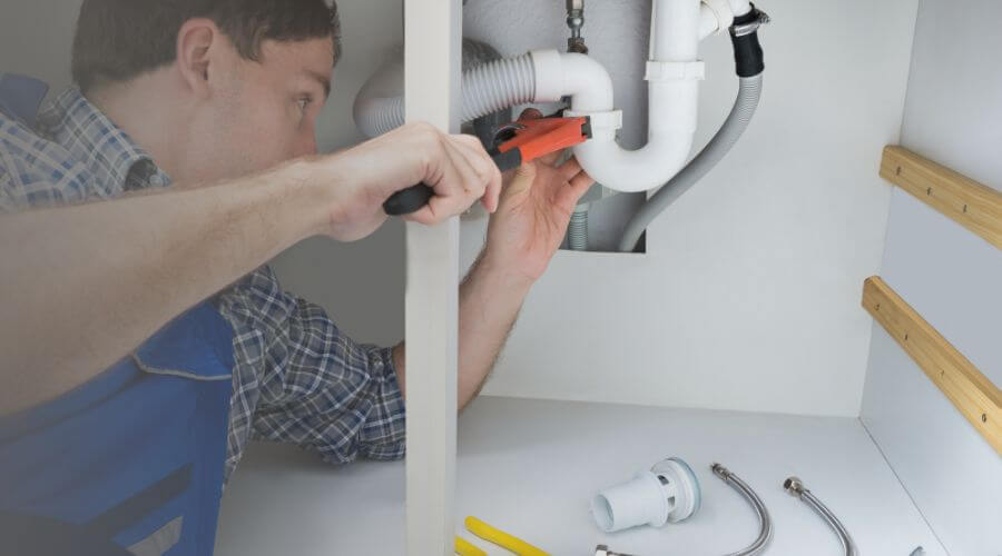 Local tankless water heater installation in Hartford City, IN